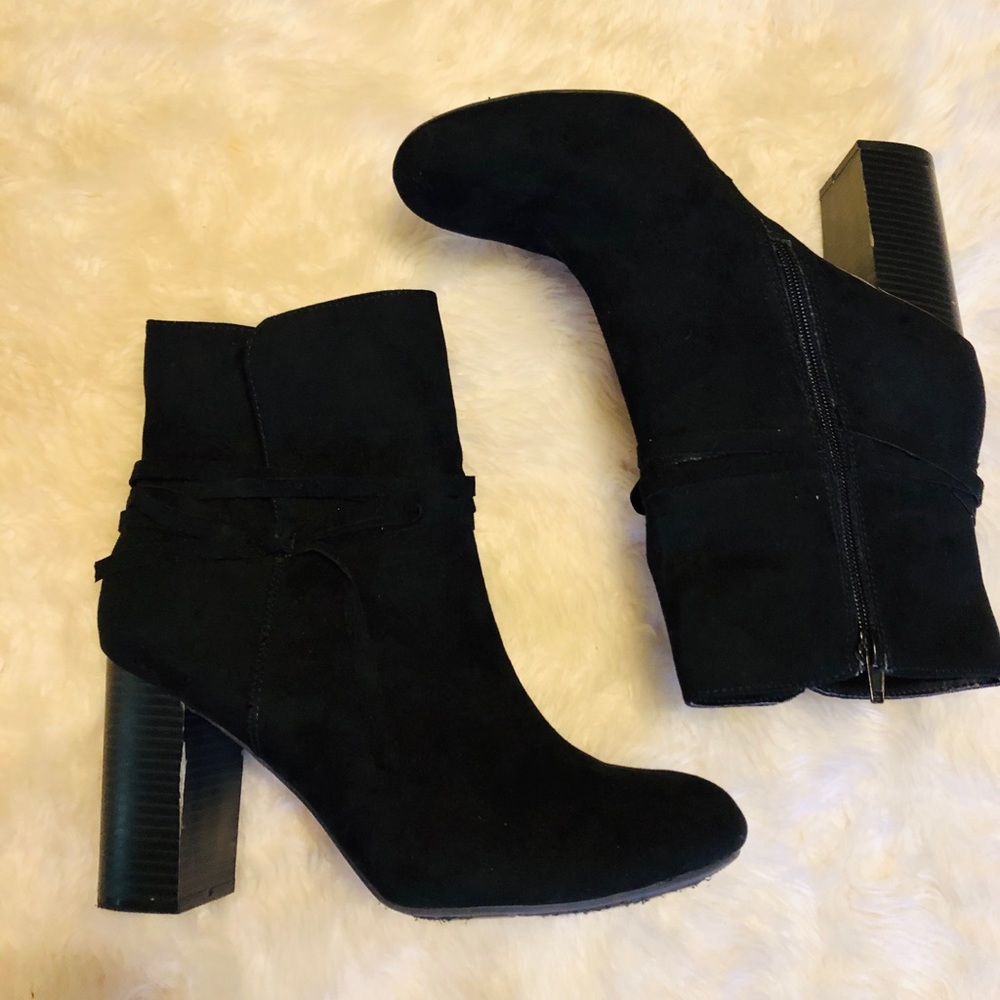 CHRISTIAN SIRIANO For Payless Black Ankle Boots 11